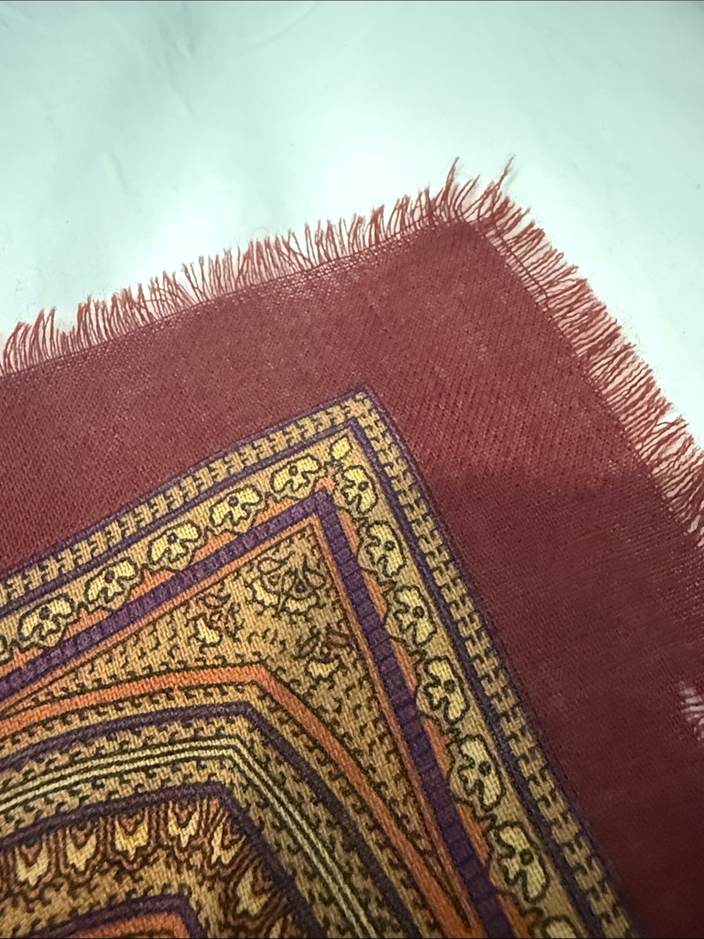 Very Large Scarf - Picture 2 of 4